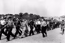 Chuyện lạ người lính Pháp bắt giữ 80 lính phát xít Đức