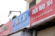 Tận mục "đồng phục" biển quảng cáo ở phố kiểu mẫu Lê Trọng Tấn