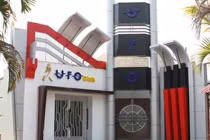 Cảnh nóng mắt ở vũ trường thác loạn số 1 đất Cảng 