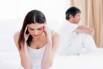 Phát hiện chồng ngoại tình nhờ một lần con trớ