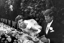 Ảnh mới công bố: Đám cưới hoành tráng của Kennedy