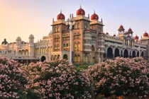 Choáng ngợp trước những cung điện đẹp nhất Ấn Độ