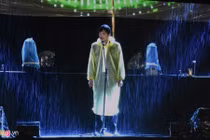 Lãnh đạo Đà Nẵng đứng giữa trời mưa chúc Tết người dân