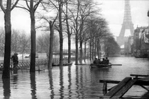 Ảnh hiếm thủ đô Paris chìm trong nước lũ năm 1910