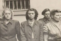 Ảnh hiếm: Tội phạm phát xít Đức bị bắt giữ thế nào? 