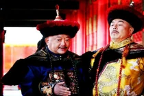 Vì sao mỹ nhân của Hòa Thân vẫn được tha chết?