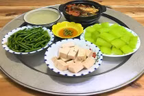 8 quan niệm sai lầm về ăn uống sau sinh khiến bác sĩ sản khoa “choáng váng”