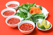 7 đặc sản Việt ngon nức tiếng nhưng 'càng ăn càng độc'