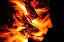 Bí ẩn trăm năm hiện tượng người tự bốc cháy đến chết