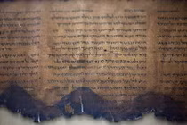 Bí ẩn người viết những cuộn sách Biển Chết được giải mã?