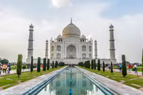 Giải mã luật cấm để bảo vệ chu toàn lăng Taj Mahal