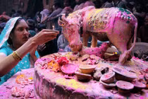 Khám phá lễ hội thiêng liêng nhất của Hindu giáo