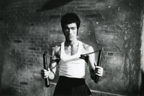 "Siêu năng lực" nào của Lý Tiểu Long khiến đối thủ rạp người thán phục? 