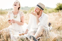 Phụ nữ khôn ngoan hay dại khờ hơn nhau ở những điểm này