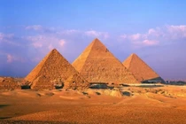 Tiết lộ cực sốc về diện mạo thật của đại kim tự tháp Giza 