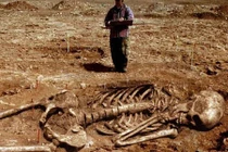 Bằng chứng giật mình khiến nhân loại tin người khổng lồ có thật