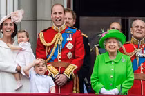 Hé lộ những quy tắc bất di bất dịch trong Hoàng gia Anh 