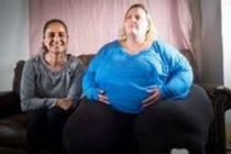 Liều cả tính mạng để có vòng hông lớn nhất thế giới