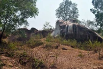 Kho báu bí ẩn của vị địa chủ người Chăm trên đất Bình Định