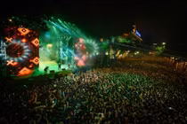 Người Việt uống bia: Đến nhà sản xuất cũng phải “ngán“