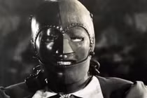 Giải bí ẩn 350 năm về người đàn ông đeo mặt nạ sắt