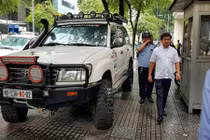 Ông Đoàn Ngọc Hải nói lý do không cẩu xe biển số ngoại giao đậu vỉa hè