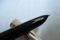 Nghịch dại, nam sinh bị bút đâm từ mông lên ruột