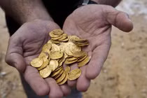 Israel phát hiện kho tiền vàng cổ khủng niên đại nghìn năm