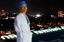 BS Lee Cook-jong: Cứu tính mạng lính Triều Tiên đào tẩu kịch tính như phim