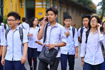 Thi vào lớp 10 ở Hà Nội: Bốn môn là phương án hợp lý