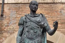 Danh tướng Julius Caesar từng bị cướp biển bắt cóc thế nào? 