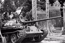 Ảnh độc của AP: Sài Gòn trước ngày 30/4/1975 