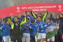 Video: Vô địch châu Á, U23 Uzbekistan được tặng xe hơi