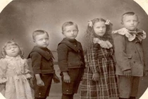 Hãi hùng trào lưu chụp ảnh với người chết thời Nữ hoàng Victoria