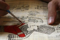 Giải mã nguyên liệu cực bền người Ai Cập cổ đại dùng tạo mực viết 