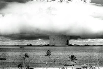 Ảnh vụ thử hạt nhân đầu tiên trên thế giới của Mỹ