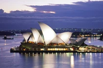 Trước khi thành biểu tượng văn hóa, nhà hát Sydney gây tranh cãi thế nào?