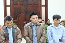 Đánh chết cán bộ Công an vì không vượt được xe