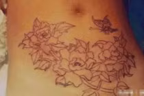 Phát hiện hình xăm kỳ lạ của vợ đêm tân hôn, chồng muốn ly dị ngay lập tức