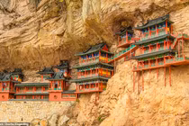 Bí ẩn ngàn năm trong ngôi chùa treo huyền bí nhất Trung Quốc