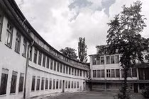 Hoang tàn Làng Olympic dưới thời phát xít Đức