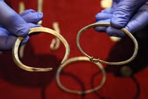 Mãn nhãn kho báu vàng bạc vô giá từ thời Viking