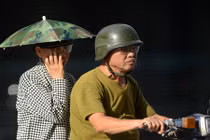 Hình ảnh nắng nóng chưa từng thấy hơn 40 năm qua ở Hà Nội