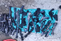 Tiêu diệt 2 đối tượng cuối cùng cố thủ trong nhà trùm ma túy ở Lóng Luông