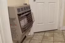 Cả nhà buồn nôn, con gái ngủ li bì vì nhiễm độc thứ quen thuộc