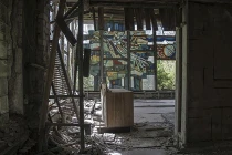 Thăm thành phố ma chết chóc ở Ukraine