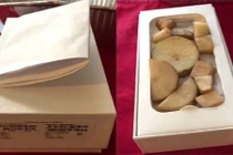 Black Friday: Bỏ hơn 2 triệu mua iPhone, nhận được... 11 miếng khoai tây