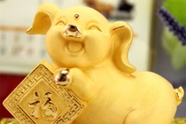 Giá vàng hôm nay 8/2: Tăng không ngừng, thể hiện sức mạnh