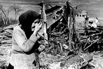 Hồi tưởng những khoảnh khắc đau thương trong CTTG 2