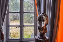 Khung cảnh rợn người trong “biệt thự ma” nổi tiếng nước Pháp